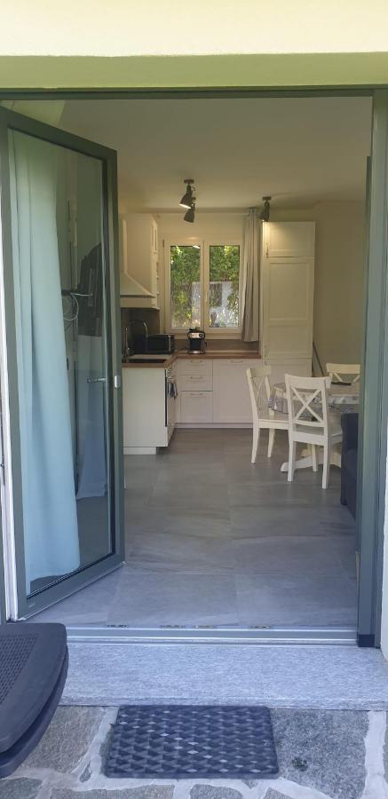 Сasa de vacaciones I Laghee Casette Breva E Tivano -garden-parking-lake View - Bike Friendly House *
